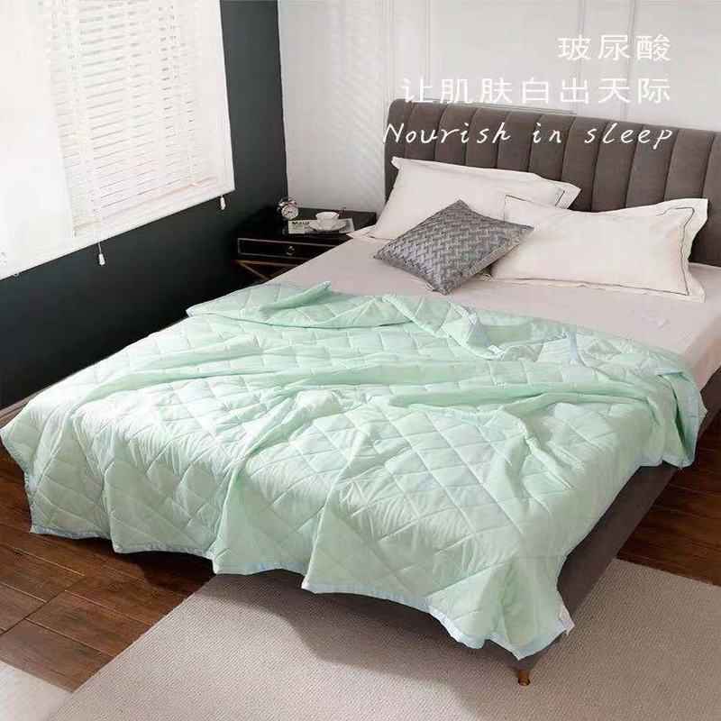纯色涤纶绗缝夏季被子 制造商,纯色涤纶绗缝夏季被子 工厂,供应 纯色涤纶绗缝夏季被子